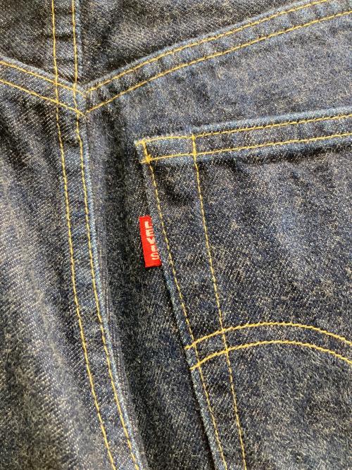 LEVI'S（リーバイス）LEVI'S (リーバイス) 702シンチバックデニム ネイビー サイズ:W２９の古着・服飾アイテム