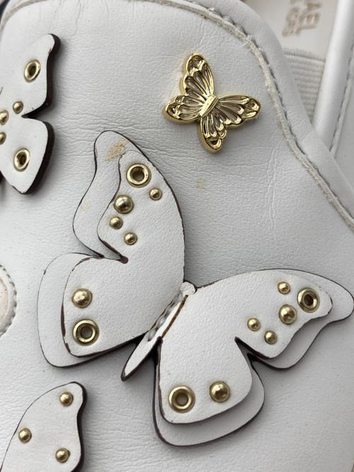 MICHAEL KORS（マイケル・コース）MICHAEL KORS (マイケルコース) バタフライモチーフエスパドリーユ ホワイト サイズ:6.5の古着・服飾アイテム