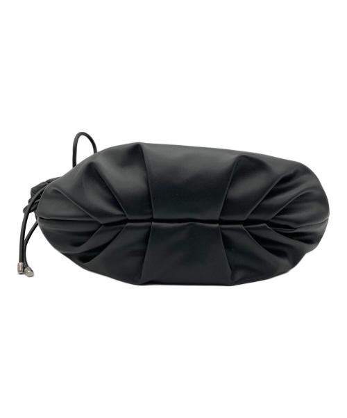 CHARLES & KEITH（チャールズアンドキース）CHARLES & KEITH (チャールズ＆キース) メイジー ルーシュドハンドルホーボーバッグ ブラックの古着・服飾アイテム