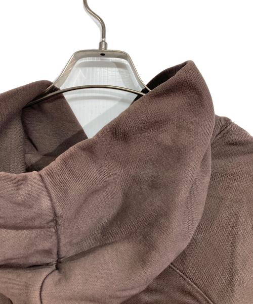 RRR123（リヴィントンロイレビス）RRR123 (アールアールアールワンツースリー) Inri CVA パーカー ブラウン サイズ:Mの古着・服飾アイテム