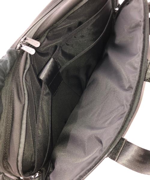 Manhattan Portage BLACK LABEL（マンハッタンポーテージ ブラックレーベル）Manhattan Portage BLACK LABEL (マンハッタンポーテージ ブラックレーベル) トライアングルブリーフケース ブラックの古着・服飾アイテム