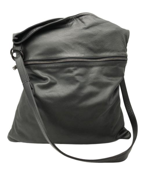 ISAMU KATAYAMA BACKLASH（イサムカタヤマ・バックラッシュ）ISAMU KATAYAMA BACKLASH (イサムカタヤマ・バックラッシュ) レザーショルダーバッグ ブラックの古着・服飾アイテム
