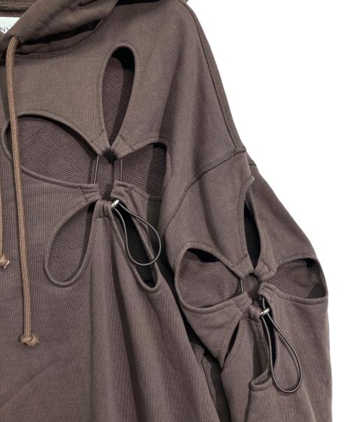 NyXU（ニュクス）nyxu (ニュクス) GEMINItale (ジェミニテール) フーテッドデザインワンピース ブラウン サイズ:Freeの古着・服飾アイテム