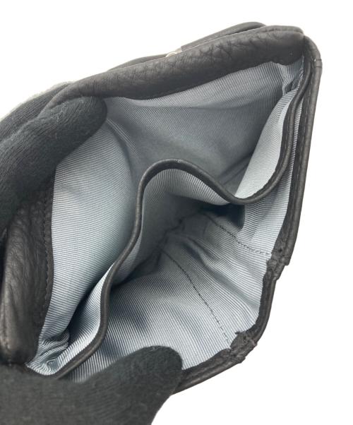 ear PAPILLONNER（イアパピヨネ）ear PAPILLONNER (イアパピヨネ) 牛革がま口二つ折り財布 ブラックの古着・服飾アイテム