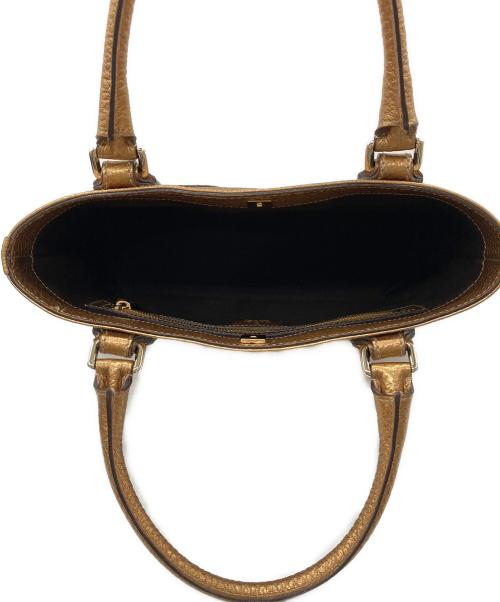 GUCCI（グッチ）GUCCI (グッチ) ハンドバッグ ゴールドの古着・服飾アイテム