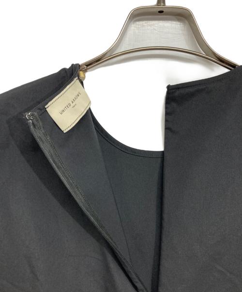 UNITED ARROWS TOKYO（ユナイテッドアローズトウキョウ）UNITED ARROWS TOKYO (ユナイテッドアローズトウキョウ) ティアード ギャザー ロングスリーブ ブラウス ブラック サイズ:Freeの古着・服飾アイテム
