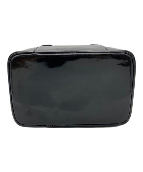 CHANEL（シャネル）CHANEL (シャネル) ココマークエナメルバニティバッグ ブラックの古着・服飾アイテム