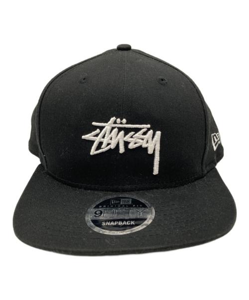 New Era（ニューエラ）New Era (ニューエラ) stussy (ステューシー) ロゴ刺繍キャップ ブラックの古着・服飾アイテム