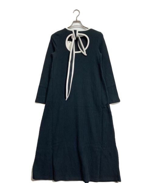 YORI（ヨリ）YORI (ヨリ) バックリボンリラックスワンピース ブラック サイズ:36 未使用品の古着・服飾アイテム