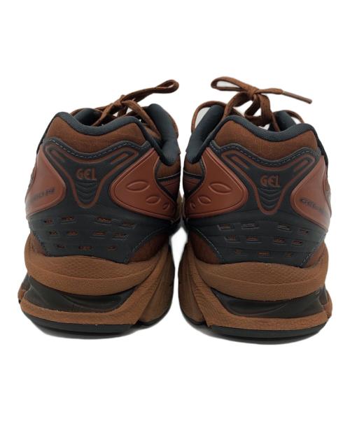 asics（アシックス）asics (アシックス) GEL-KAYANO 14 ブラウン サイズ:27の古着・服飾アイテム