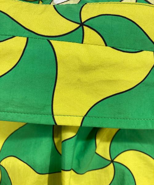 BOTTEGA VENETA（ボッテガベネタ）BOTTEGA VENETA (ボッテガベネタ) ウェービートライアングルオープンカラー半袖シャツ イエロー×グリーン サイズ:48の古着・服飾アイテム