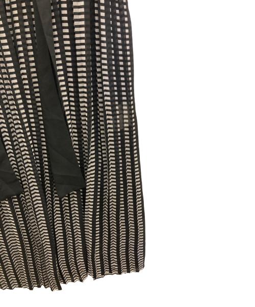 SPECCHIO（スペッチオ）SPECCHIO (スペッチオ) ノースリーブワンピース ブラック サイズ:40の古着・服飾アイテム