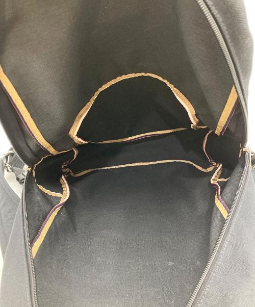 IL BISONTE（イル ビゾンテ）IL BISONTE (イル ビゾンテ) レザー切替ナイロンリュック ブラックの古着・服飾アイテム