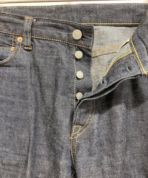 MOMOTARO JEANS（桃太郎ジーンズ）MOMOTARO JEANS (桃太郎ジーンズ) 出陣10oz特濃セルビッチタイトストレート インディゴ サイズ:91cm(W36)の古着・服飾アイテム