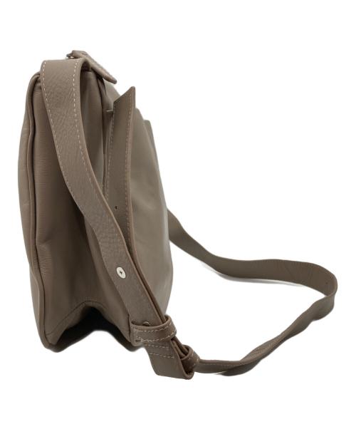 ear PAPILLONNER（イアパピヨネ）ear PAPILLONNER (イアパピヨネ) スワローマチショルダーバッグ ベージュの古着・服飾アイテム