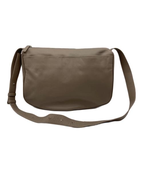 ear PAPILLONNER（イアパピヨネ）ear PAPILLONNER (イアパピヨネ) スワローマチショルダーバッグ ベージュの古着・服飾アイテム