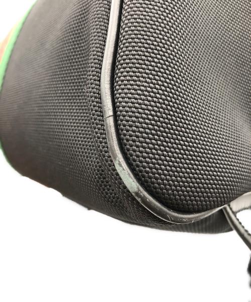 GUCCI（グッチ）GUCCI (グッチ) キャンバスデイパック ブラックの古着・服飾アイテム