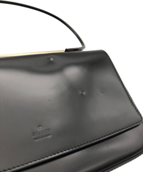 GUCCI（グッチ）GUCCI (グッチ) エナメルハンドバッグ ブラックの古着・服飾アイテム