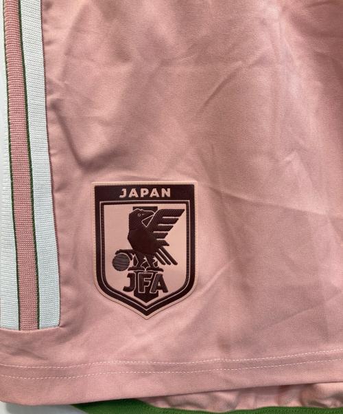 adidas（アディダス）adidas (アディダス) NIGO (二ゴー) 【NIGO監修】ゲームパンツ/日本代表 ピンク サイズ:Mの古着・服飾アイテム