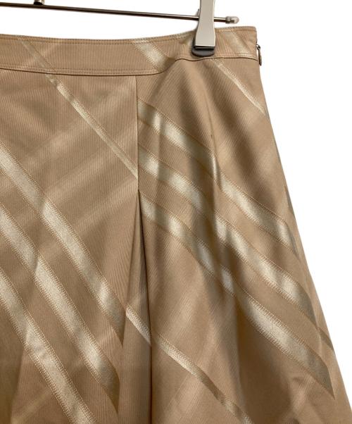BURBERRY LONDON（バーバリーロンドン）BURBERRY LONDON (バーバリーロンドン) ミディスカート ベージュ サイズ:Ｌの古着・服飾アイテム