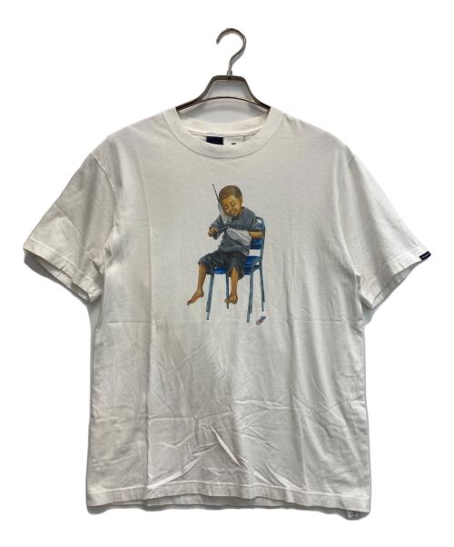 APPLEBUM（アップルバム）APPLEBUM (アップルバム) UNDEFEATED (アンディフィーテッド) コラボTシャツ ホワイト サイズ:Lの古着・服飾アイテム