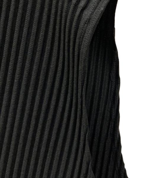 HOMME PLISSE ISSEY MIYAKE（オム プリッセ イッセイ ミヤケ）HOMME PLISSE ISSEY MIYAKE (オム プリッセ イッセイ ミヤケ) プリーツタンクトップ ブラック サイズ:2の古着・服飾アイテム