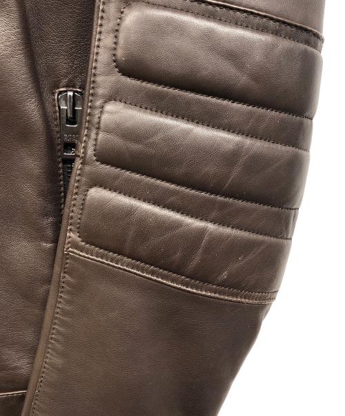 BOSS HUGO BOSS（ボス ヒューゴボス）BOSS HUGO BOSS (ボス ヒューゴボス) ラムレザージャケット ブラウン サイズ:48の古着・服飾アイテム