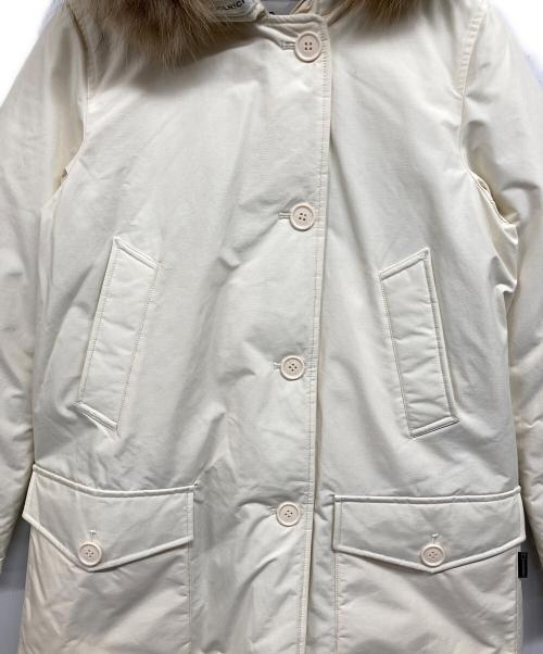 WOOLRICH（ウールリッチ）WOOLRICH (ウールリッチ) ARCTIC DETACHABLE FUR PARKA アイボリー サイズ:Mの古着・服飾アイテム