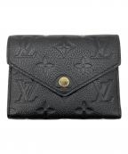 LOUIS VUITTONルイ ヴィトン）の古着「ポルトフォイユ・ヴィクトリーヌ」｜ブラック