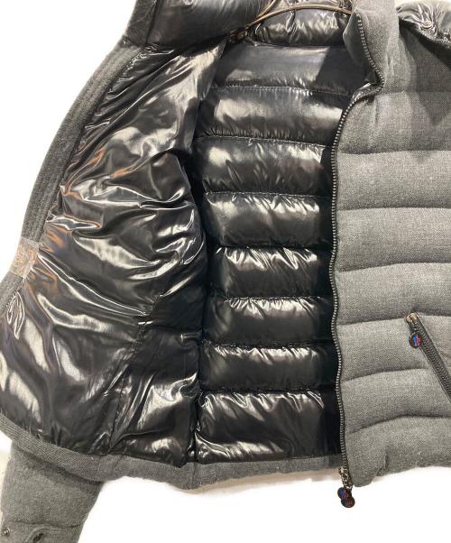 MONCLER（モンクレール）MONCLER (モンクレール) BADY ダウンジャケット グレーの古着・服飾アイテム