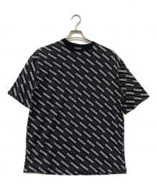 BALENCIAGA（バレンシアガ）の古着「19ssオールオーバーロゴ ライン Tシャツ」｜ブラック