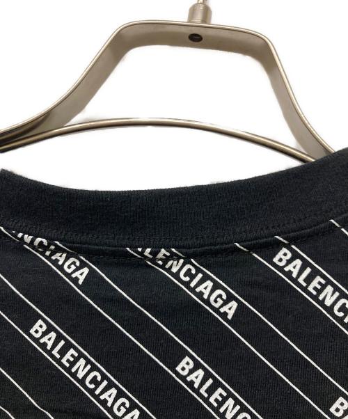 BALENCIAGA（バレンシアガ）BALENCIAGA (バレンシアガ) 19ssオールオーバーロゴ ライン Tシャツ ブラック サイズ:SIZEXSの古着・服飾アイテム