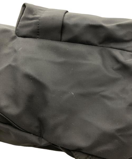 BALENCIAGA（バレンシアガ）BALENCIAGA (バレンシアガ) ロゴ刺繍ウィールナイロンバックパック ブラックの古着・服飾アイテム