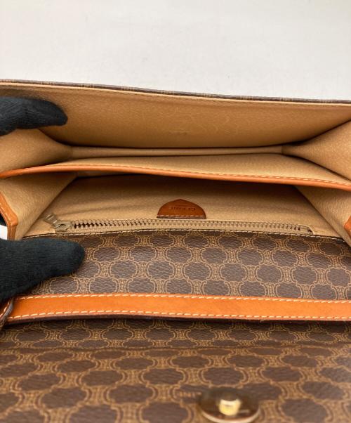 CELINE（セリーヌ）CELINE (セリーヌ) フラップミニショルダーバッグ ブラウンの古着・服飾アイテム