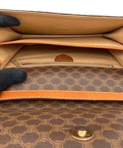 CELINE（セリーヌ）CELINE (セリーヌ) フラップミニショルダーバッグ ブラウンの古着・服飾アイテム