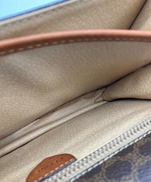 CELINE（セリーヌ）CELINE (セリーヌ) フラップミニショルダーバッグ ブラウンの古着・服飾アイテム