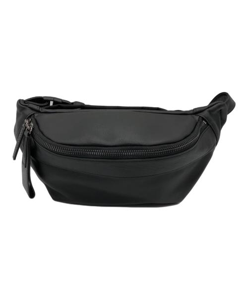 ear PAPILLONNER（イアパピヨネ）ear PAPILLONNER (イアパピヨネ) 牛革ボディバッグ ブラックの古着・服飾アイテム