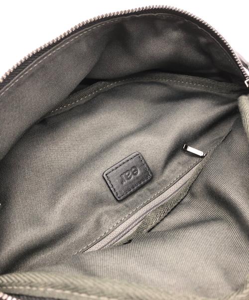 ear PAPILLONNER（イアパピヨネ）ear PAPILLONNER (イアパピヨネ) 牛革ボディバッグ ブラックの古着・服飾アイテム