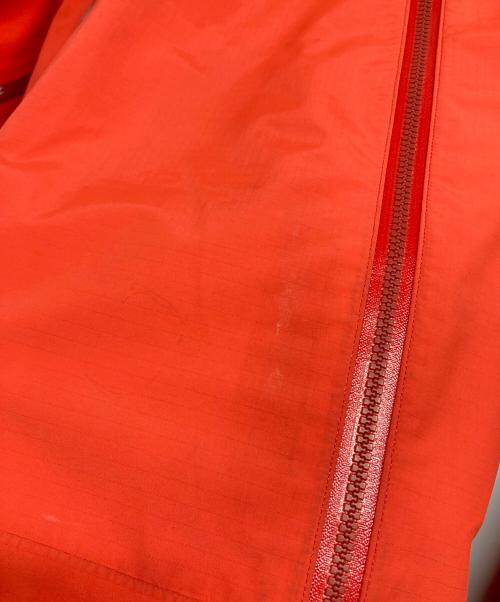 ARC'TERYX（アークテリクス）ARC'TERYX (アークテリクス) ベータ LT シェルジャケット レッド サイズ:XLの古着・服飾アイテム