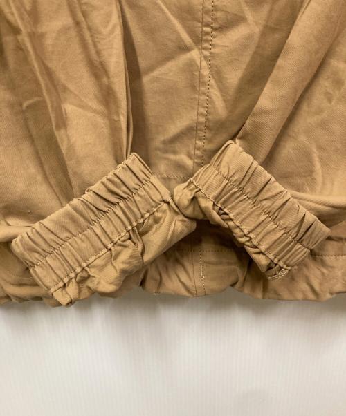 YSTRDY'S TMRRW（イエスタデイズトゥモロウ）YSTRDY'S TMRRW (イエスタデイズトゥモロウ) PRAIRIE HOODED PULLOVER NYLON TWILL ベージュ サイズ:Mの古着・服飾アイテム