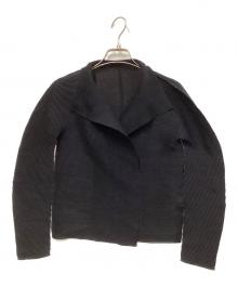 me ISSEY MIYAKE（ミーイッセイ ミヤケ）の古着「ワッフルプリーツカーディガン」｜ブラック