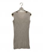 ISSEY MIYAKE FETEイッセイミヤケフェット）の古着「プリーツノースリーブカットソー」｜グレー