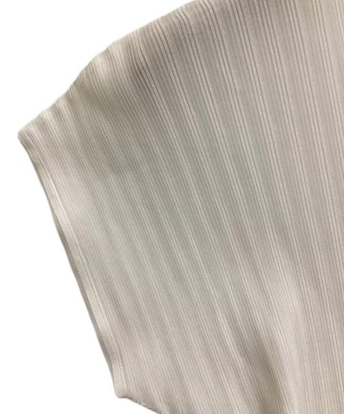 PLEATS PLEASE（プリーツプリーズ）PLEATS PLEASE (プリーツプリーズ) プリーツカットソー ホワイト サイズ:3の古着・服飾アイテム