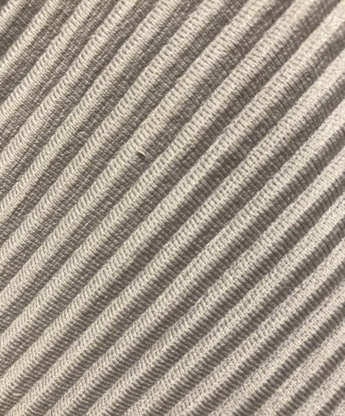 PLEATS PLEASE（プリーツプリーズ）PLEATS PLEASE (プリーツプリーズ) プリーツ 捻じれワンピース グレー サイズ:3の古着・服飾アイテム