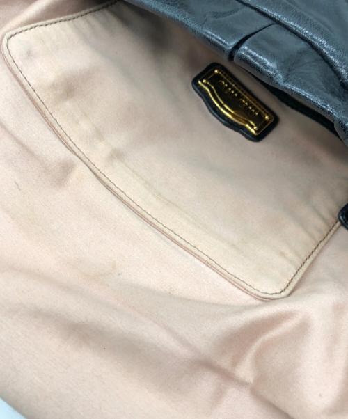 MIU MIU（ミュウミュウ）MIU MIU (ミュウミュウ) VITELLO LUX ブラックの古着・服飾アイテム