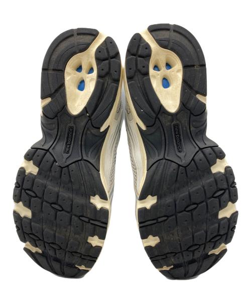 NEW BALANCE（ニューバランス）NEW BALANCE (ニューバランス) U530ESA ホワイト サイズ:24.5の古着・服飾アイテム