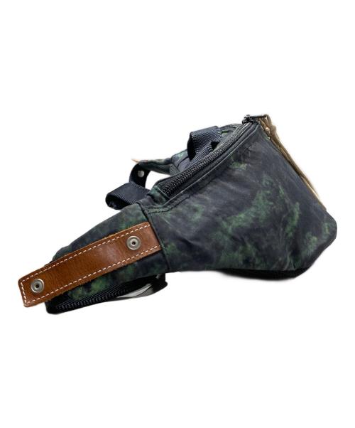 UNDERCOVER（アンダーカバー）UNDERCOVER (アンダーカバー) 10SSウエストバッグ グリーンの古着・服飾アイテム