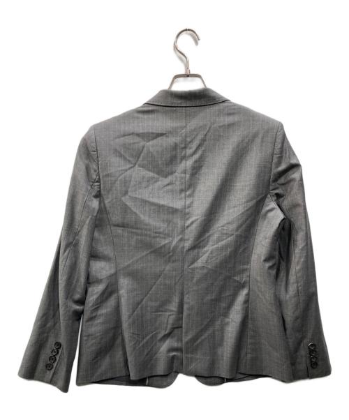 23区（ニジュウサンク）23区 (ニジュウサンク) ファインネスウールストライプセットアップスーツ グレー サイズ:42の古着・服飾アイテム