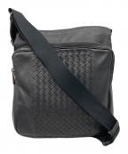 BOTTEGA VENETAボッテガベネタ）の古着「イントレチャートショルダーバッグ」｜ブラック