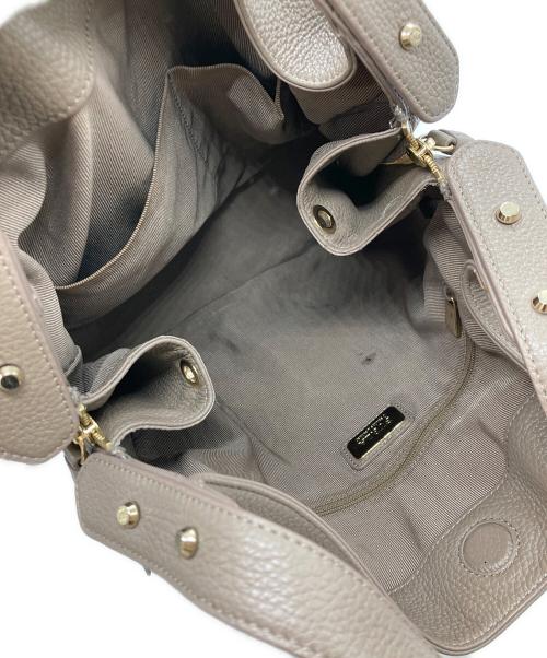 FURLA（フルラ）FURLA (フルラ) サイドジップハンドバッグ ベージュの古着・服飾アイテム